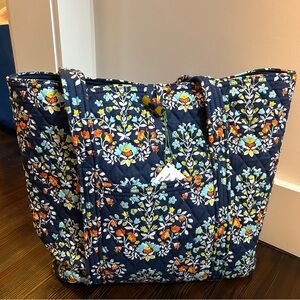 Vera Bradley Tote Bag